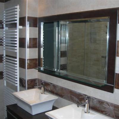 Ristrutturazione Bagno Con Forniture E Posa Ceramiche Pavimento Rivestimento Mobile Bagno Con Due Lavabi Termoarredo